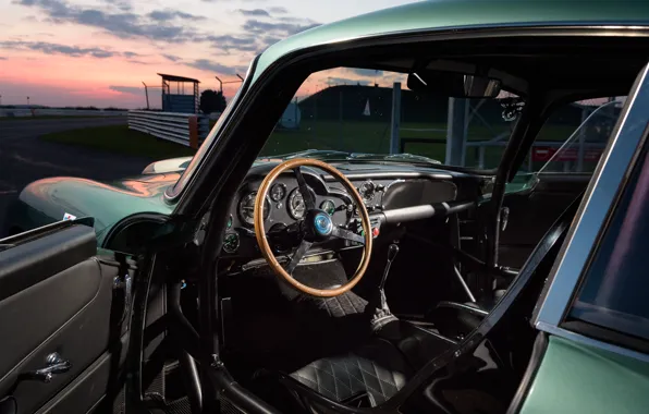 Aston Martin, Salon, Classic, The wheel, 2018, Classic car, 1958, DB4