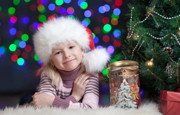 Smile, box, girl, Bank, tree, child, cap, Christmas decorations