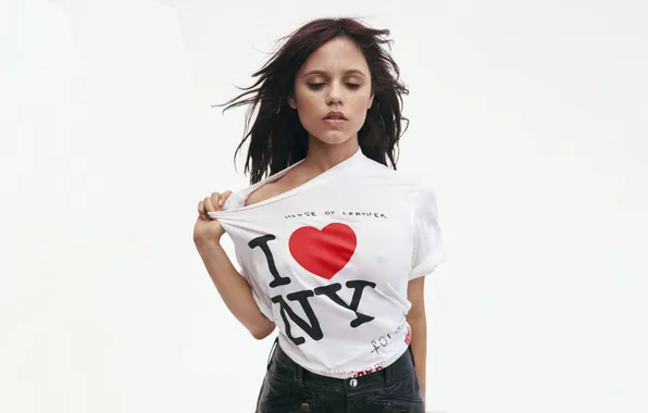 Girl, nipples, hair, look, actress, t-shirt, no bra, Jenna Ortega