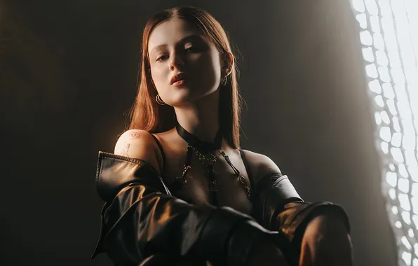 Look, girl, pose, portrait, hands, red, shoulders, redhead