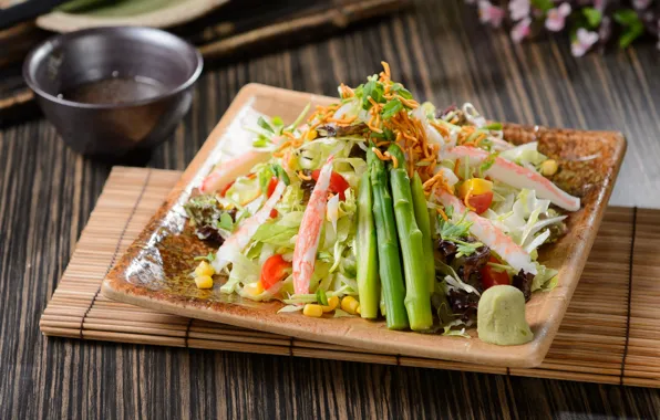 Picture salad, shrimp, seafood