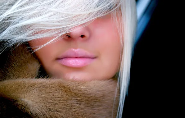 Lipstick, blonde, lips, collar, fur