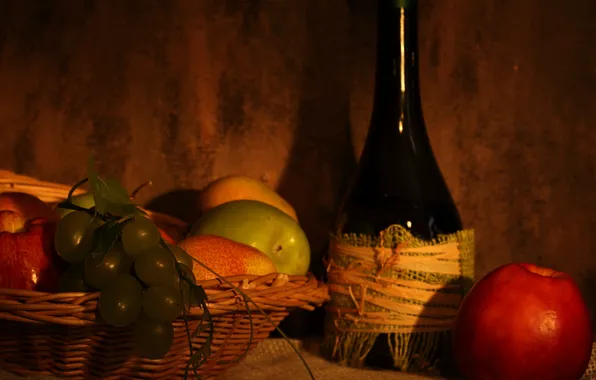 Picture basket, apples, bottle, grapes