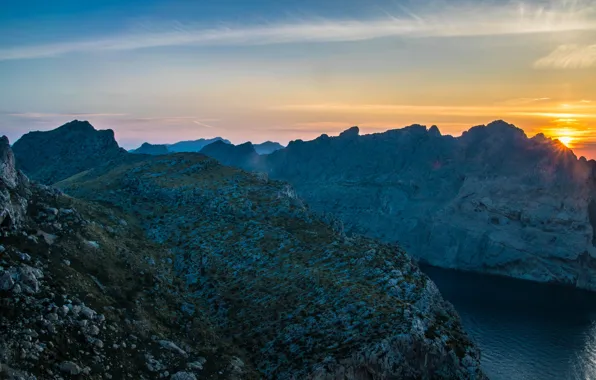 The sky, the sun, clouds, rays, light, landscape, sunset, mountains