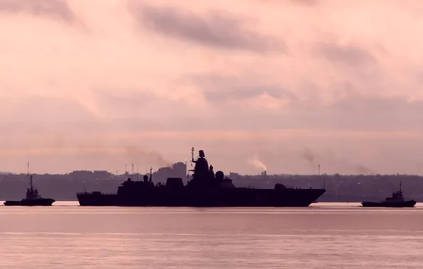 Silhouettes, frigate, towing, Admiral Of The Fleet Of The Soviet Union Gorshkov