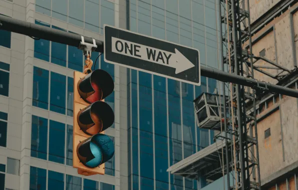 Picture the city, the inscription, street, building, traffic light, index