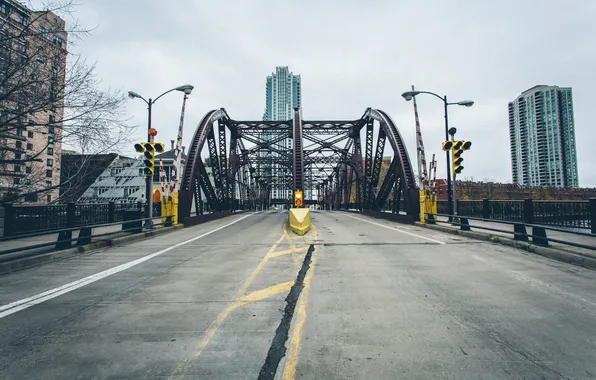 Picture bridge, horizon, traffic light, Chicago, Il, United States
