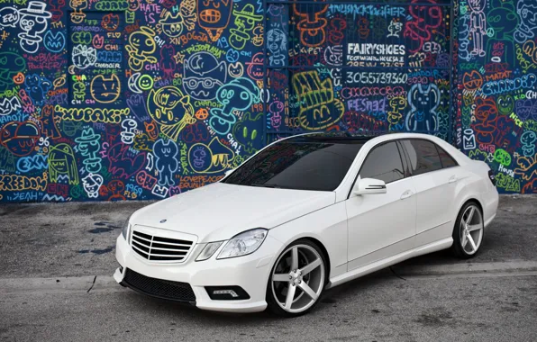 Picture white, graffiti, tuning, Mercedes, the front, tinted, E Class
