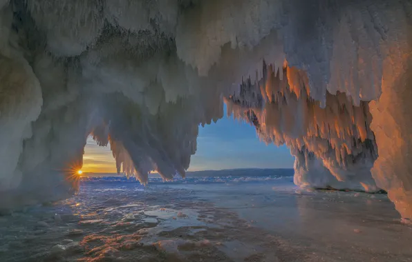 Picture sea, the sun, rays, sunset, nature, ice, the grotto, Vladimir Ryabkov