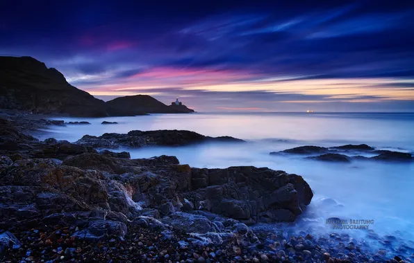 Sea, night, shore, lighthouse, UK, Wales, Michael Breitung
