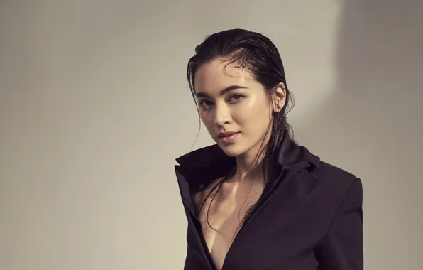 Jacket, Portrait, Makeup, Photoshoot, Earrings, Jessica Henwick, British actress