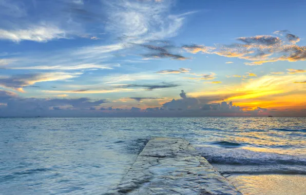 Sea, the sky, clouds, sunset, pierce