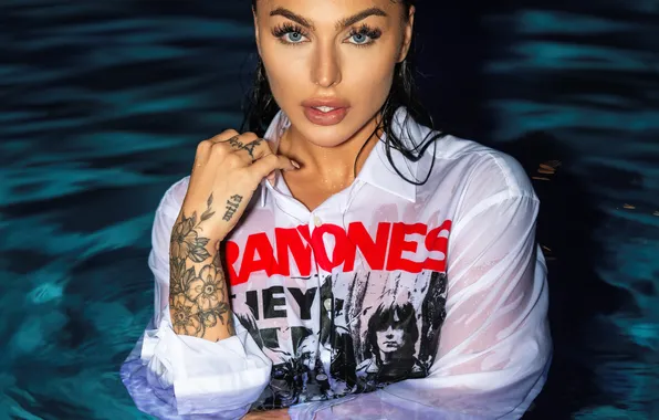 Look, water, girl, pose, wet, hands, shirt, Christopher Rankin Emjay