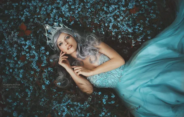 Picture look, girl, flowers, pose, makeup, dress, lies, Marketa Novak