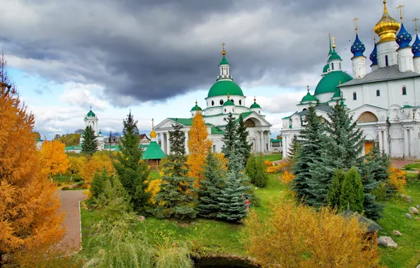 Autumn, Russia, Rostov, Spaso-Yakovlevsky monastery