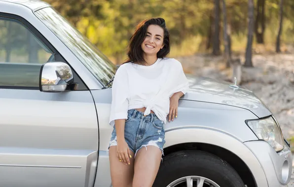 Picture car, woman, Happy, posing