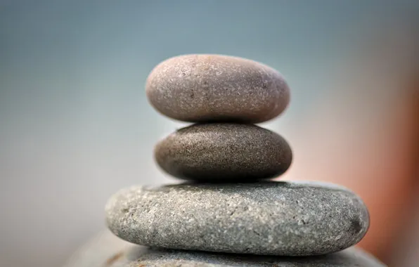 Pebbles, pebbles, grey pebbles, three stone, oval stones