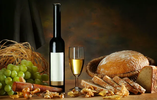 Leaves, wine, glass, bottle, bread, grapes, straw