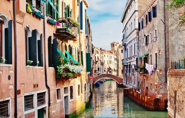 Building, home, Italy, Venice, channel, flowers, the bridge, Italy