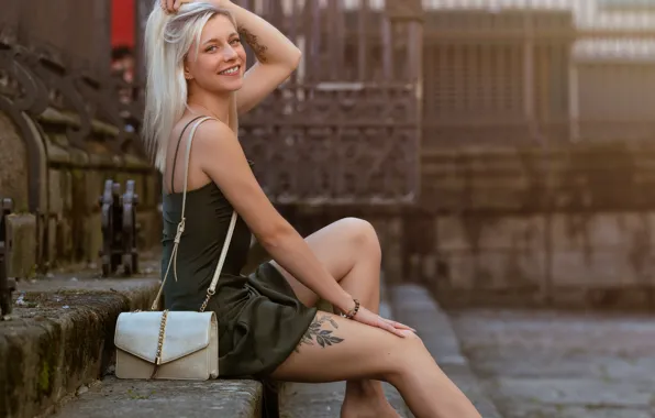 Look, pose, model, portrait, makeup, figure, dress, tattoo