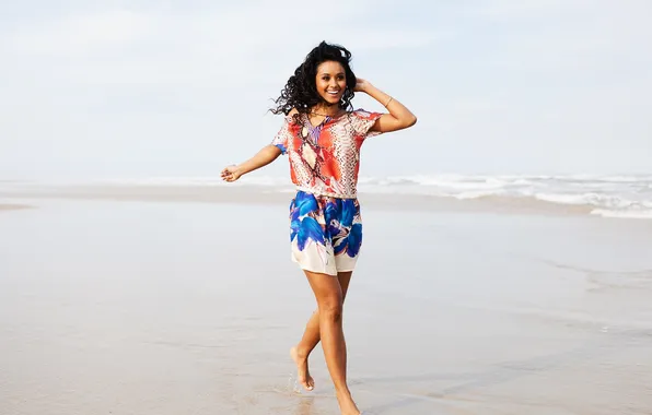 Girl, summer, beach, eyes, smile, lips, hair, sunny