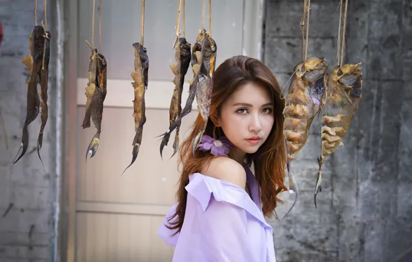 Girl, portrait, roach