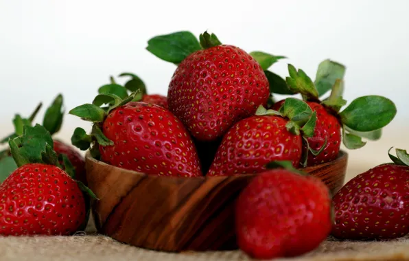 Macro, berries, strawberry, red, white background, bowl, wooden, bokeh