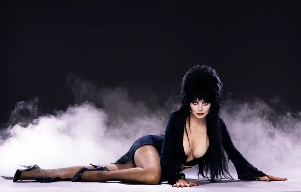Picture Actress, Cassandra Peterson, Mistress Of The Dark, (Elvira)