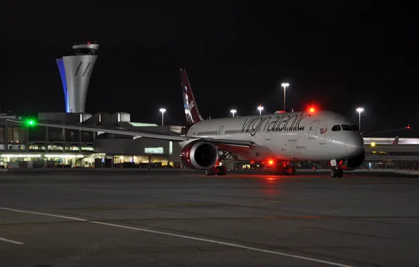 The plane, the airfield, Virgin 42