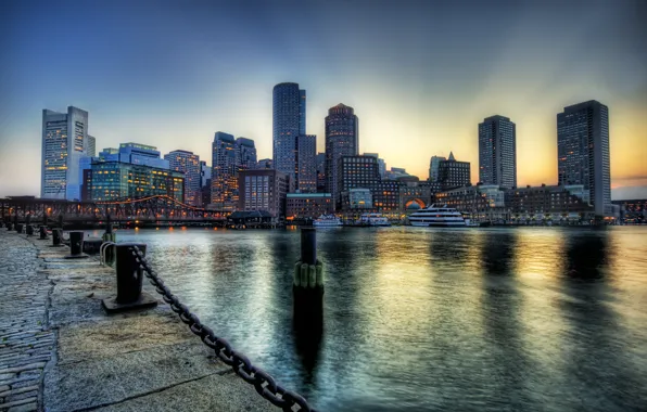 Picture river, promenade, Boston