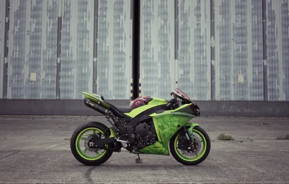Picture wall, green, the building, motorcycle, profile, yamaha, bike, Yamaha