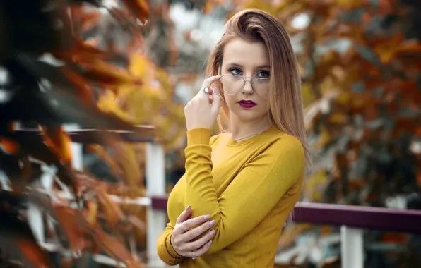 Picture pose, hair, glasses, bokeh, Patricia Perez