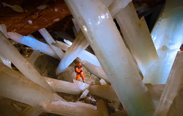 Picture Mexico, crystals, caver, Selenite, Nike, The crystal cave