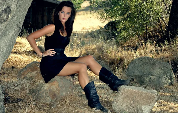 Picture eyes, background, hair, boots, dress, brunette, blue, sitting