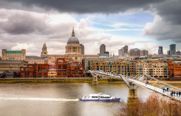 Picture autumn, the sky, clouds, bridge, river, people, home, London