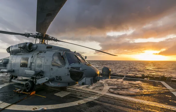 Dawn, deck, Sea Hawk, MH-60R
