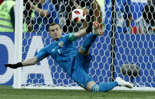 Russia, Spain, Russia, Akinfeev, Spain, World Cup 2018, Akinfeev 's leg, save