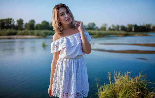 Picture look, girl, nature, face, hair, dress