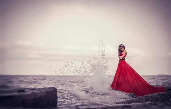 Picture squirt, wave, surf, red dress, Girl at the sea