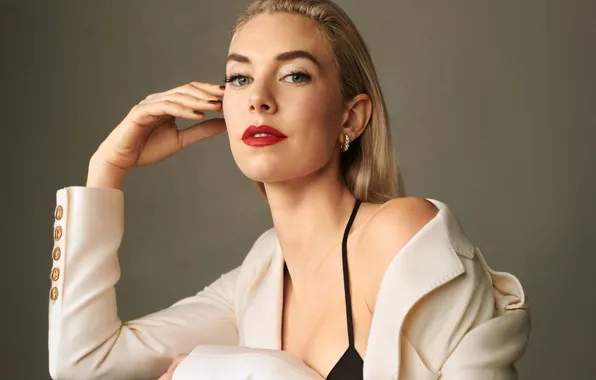 Pose, background, portrait, actress, blonde, costume, photoshoot, Harper's Bazaar