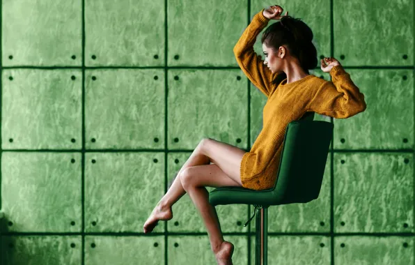 Pose, background, feet, model, chair, sweater