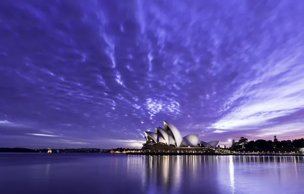 Picture dusk, Sydney, opera house