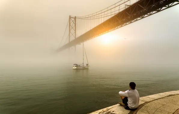 Picture bridge, fog, morning, yacht, Lisbon