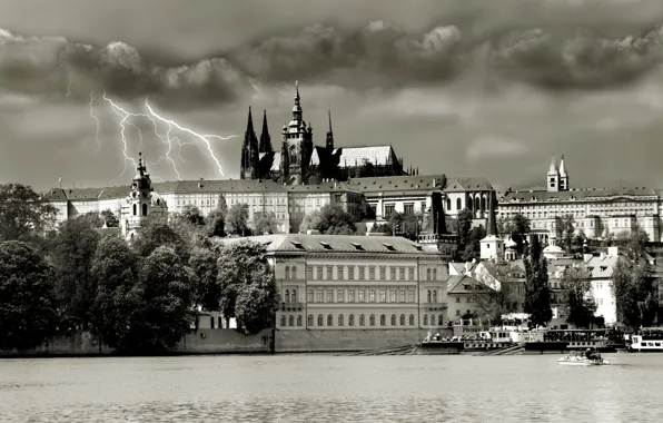 The storm, Prague, Wallpapers Czech Republic, the Church of St. Vitus