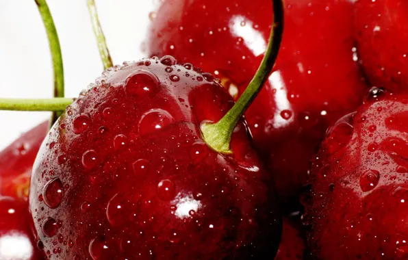Picture droplets, picture, cherry