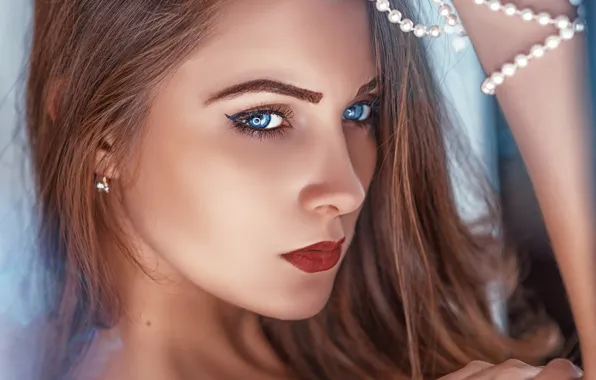 Picture portrait, makeup, sponge, the beauty, Olga Vysotsky