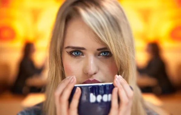 Picture look, girl, face, portrait, hands, blonde, mug