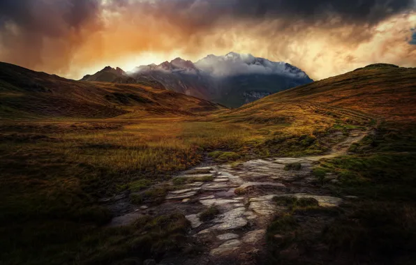 Picture the sky, mountains, nature