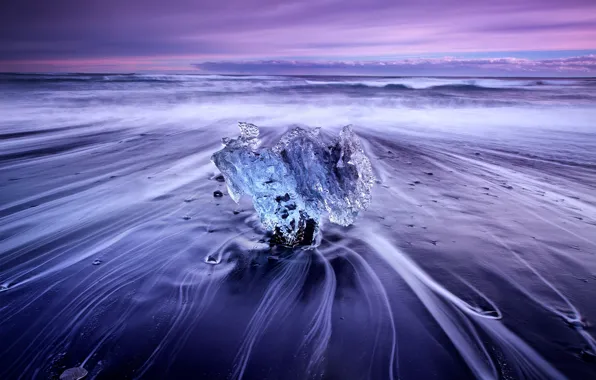 Ice, wave, beach, excerpt, Iceland, the glacial lagoon of Jökulsárlón