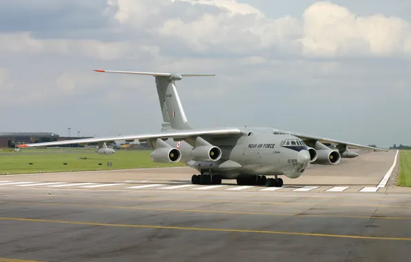 The sky, the airfield, tanker aircraft, Il-78